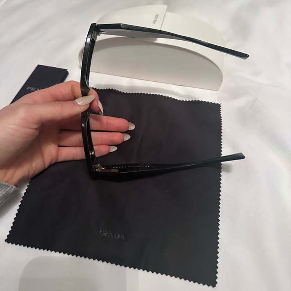 COPY - Prada Runway Sunglasses - Picture 7 of 15